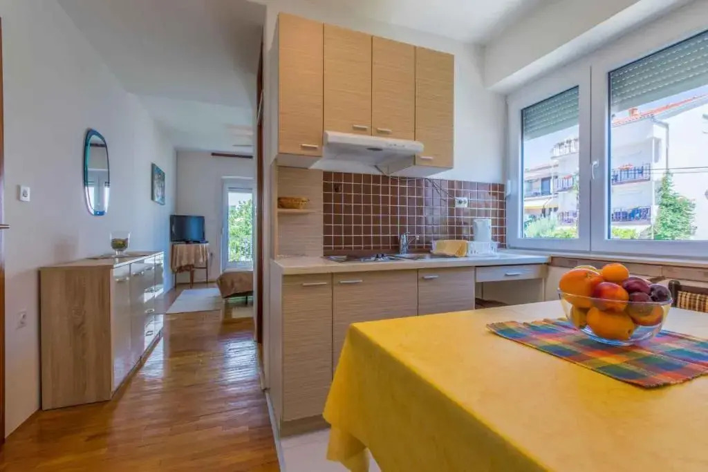 Apartments in Crikvenica 39516