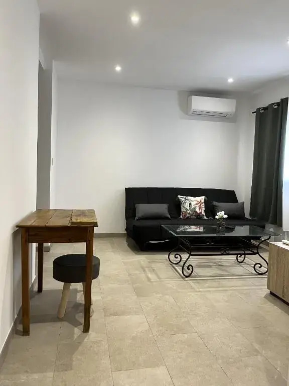 T2 AGOSTA-PORTICCIO- Plage à 50m- Wifi et Parking Gratuit