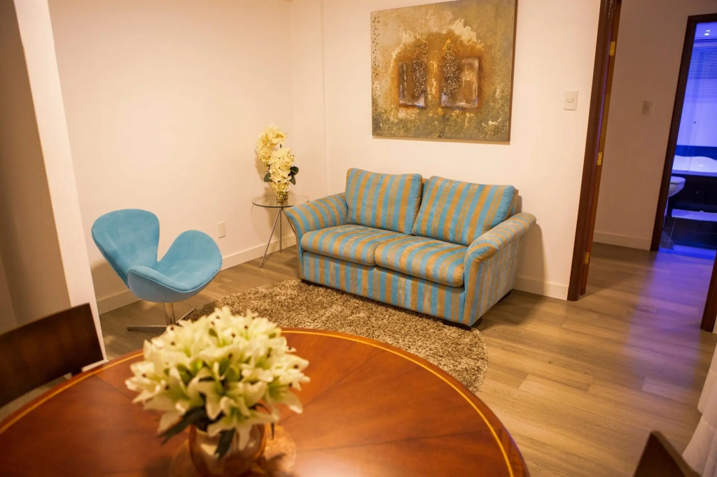 Hz Hotel