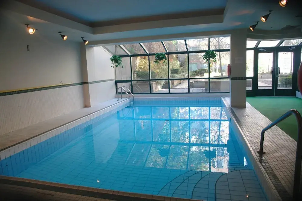 Moore Suites - Waterfront Place