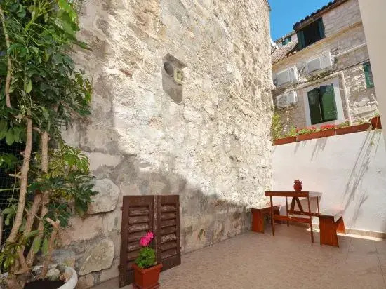 Apartment Nikolina
