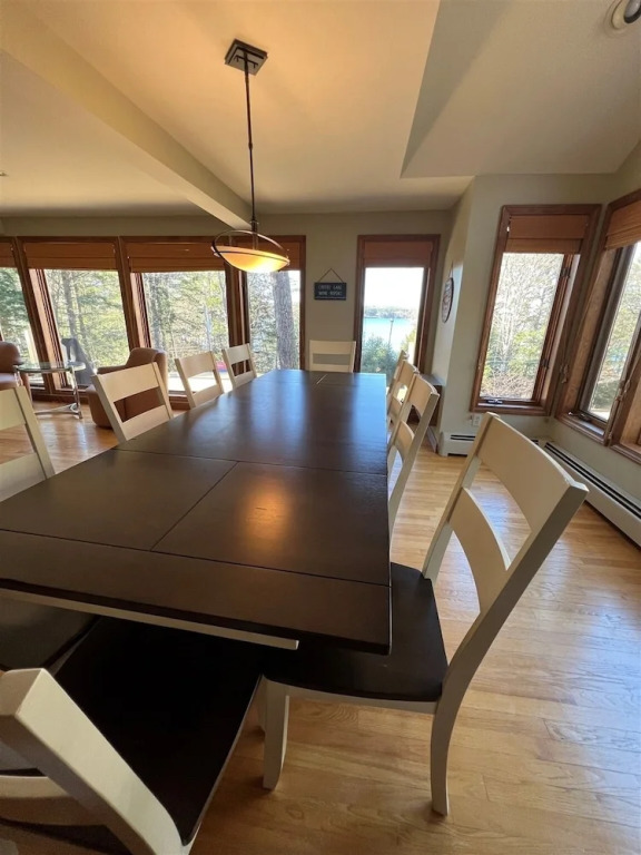 Brandy Pond Overlook Limit 14 4 Bedroom Home by RedAwning