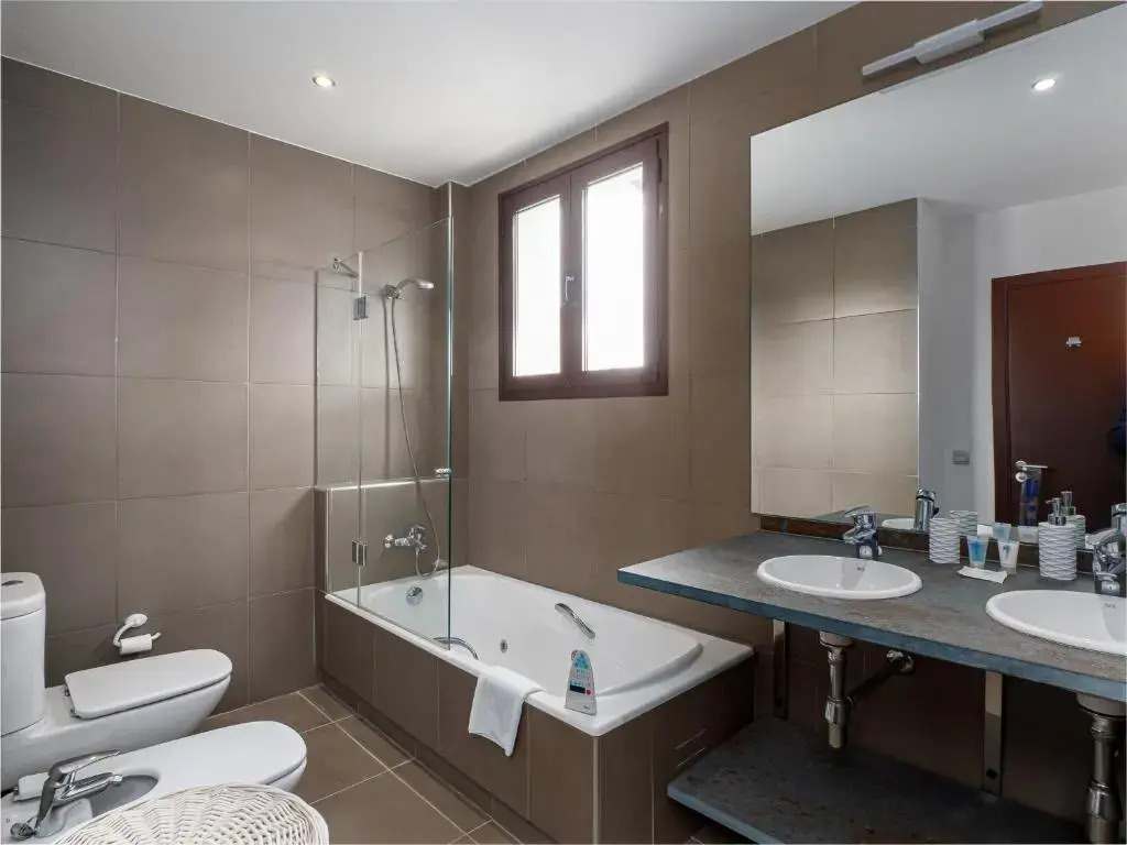 2301 - Luxury villa with private pool