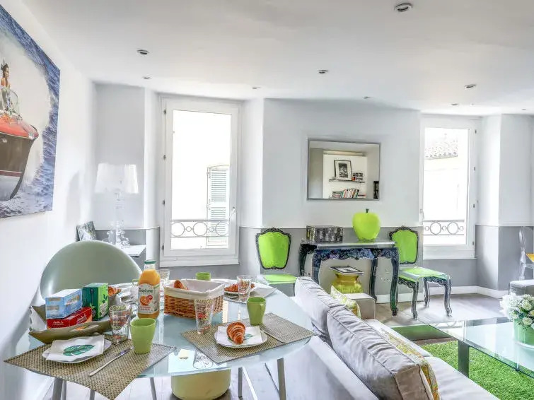 Apartment Rue Du Commandant Guichard