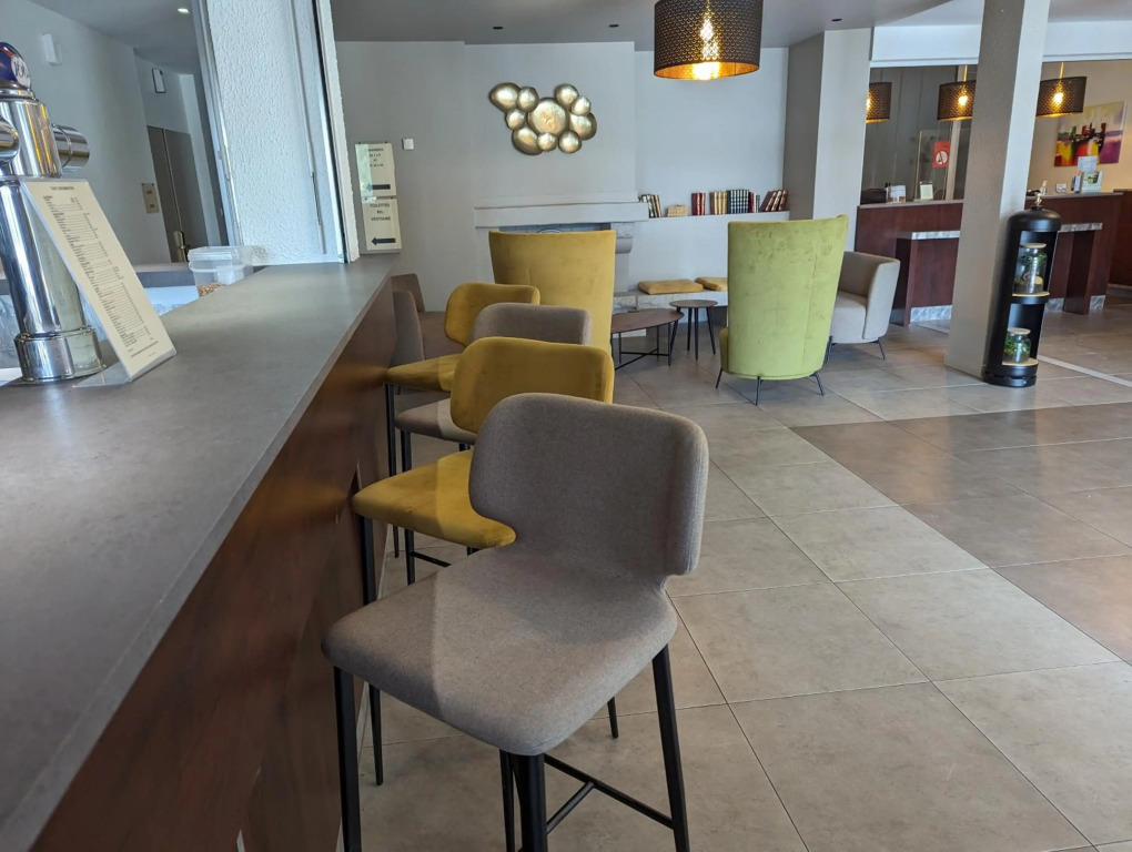 Logis Hotel De La Loire Ancenis - Restaurant Les Bateliers