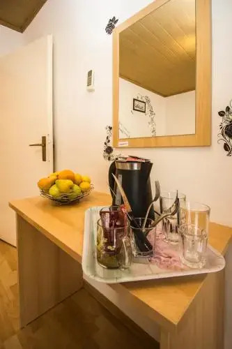 Apartment & Rooms Marigold