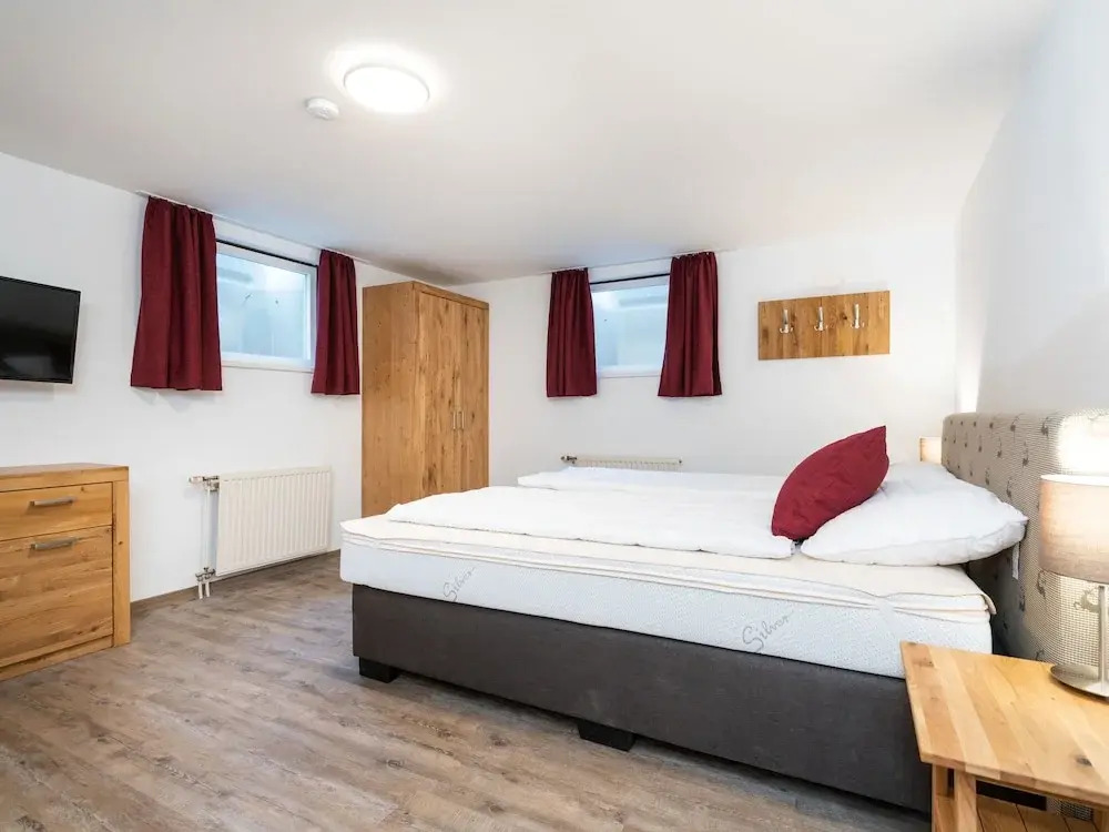 Spacious Holiday Home in Rauris near Ski Area