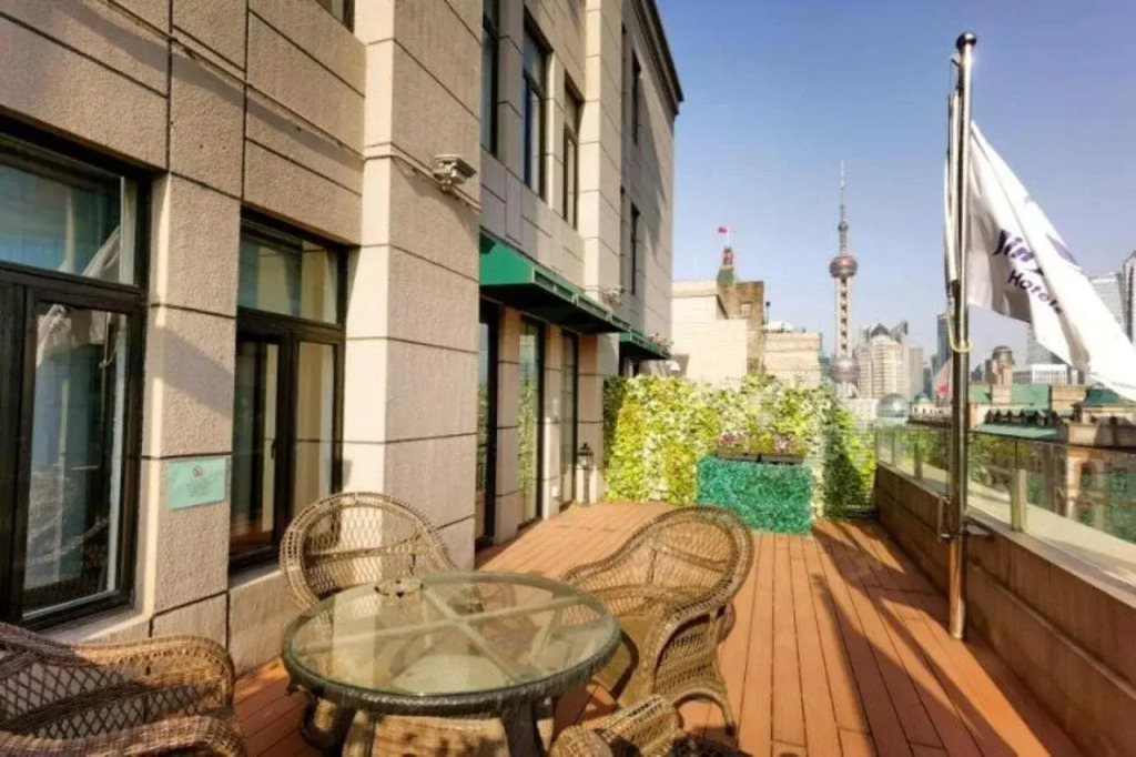 FX Hotel Shanghai Bund at Nanjing East Road