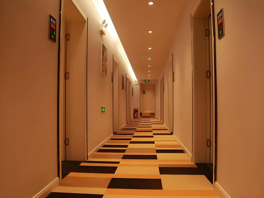 Shell Hotel Hebi Qi County Qihe Road