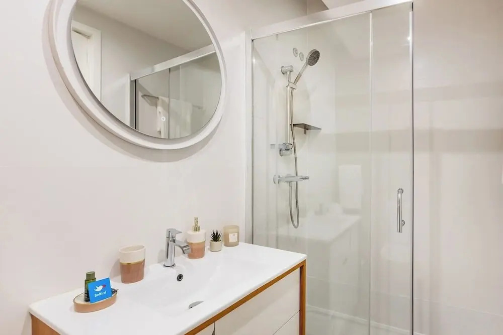 Stylish Studio w/ AC | Central Porto