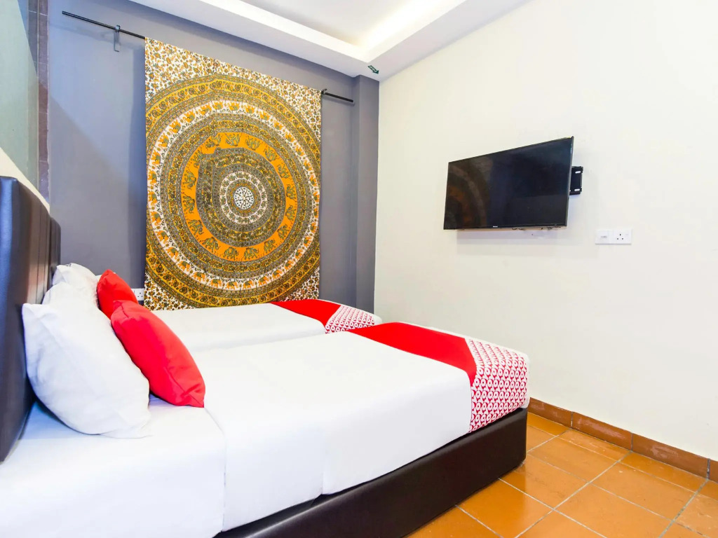 OYO 157 Norbu Hotel