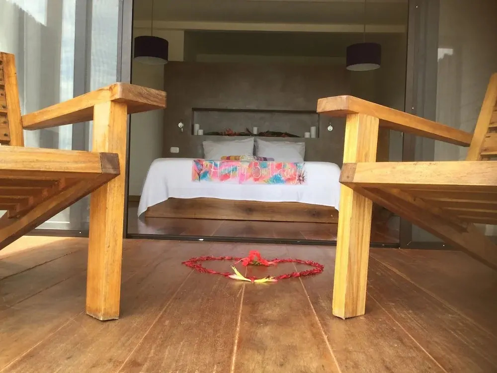 Villa F&B