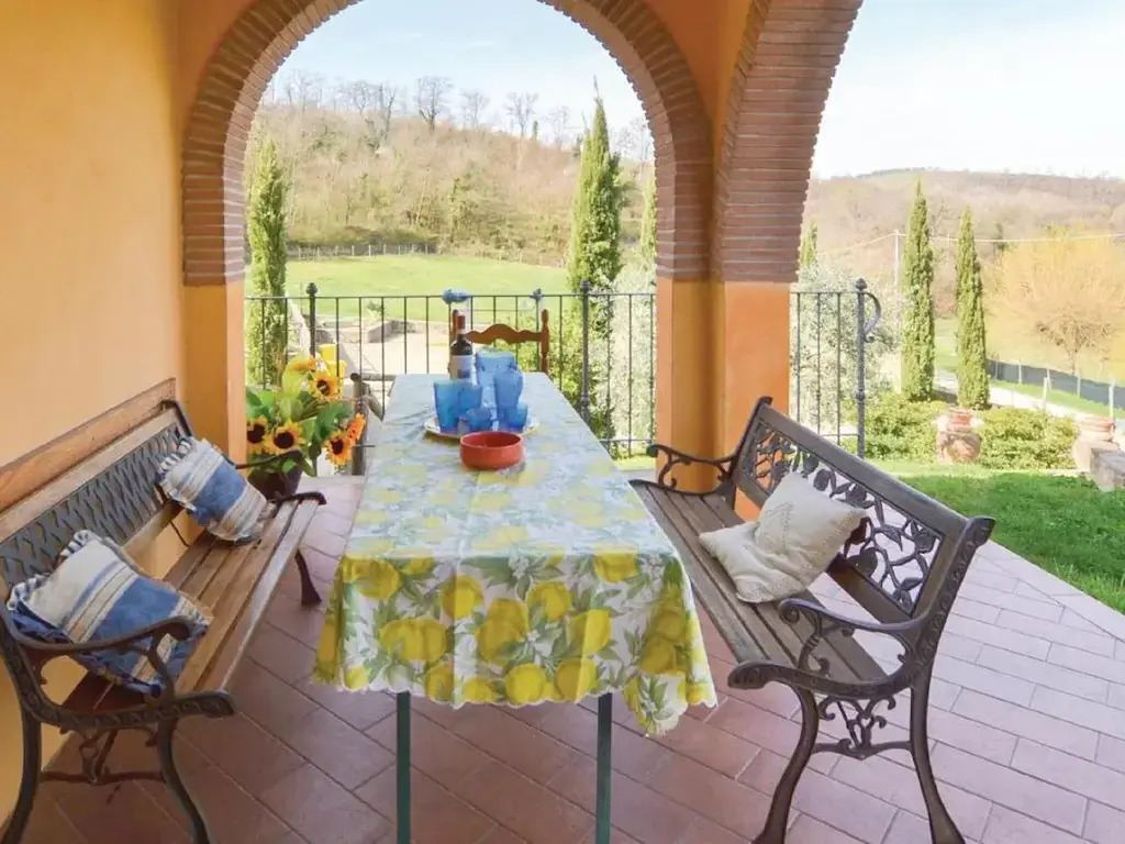 Villa in Montalbano with Scenic Views