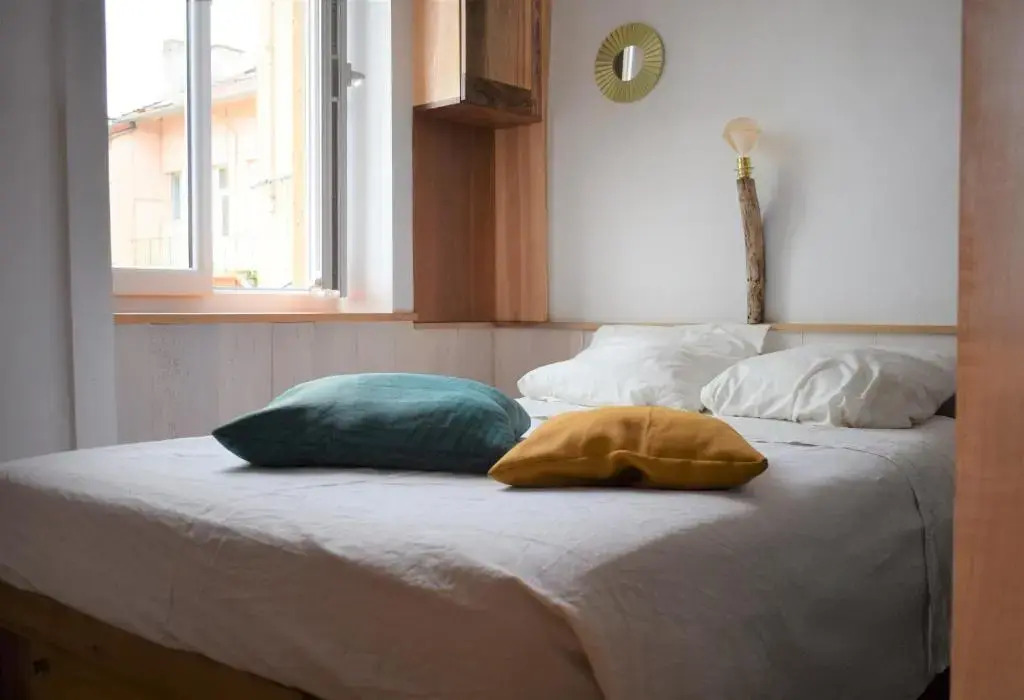 Studio sympa avec petit déjeuner entre canal et Loire