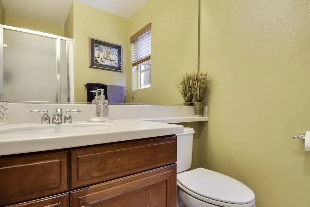 Sunset Summit 4 Br home by RedAwning