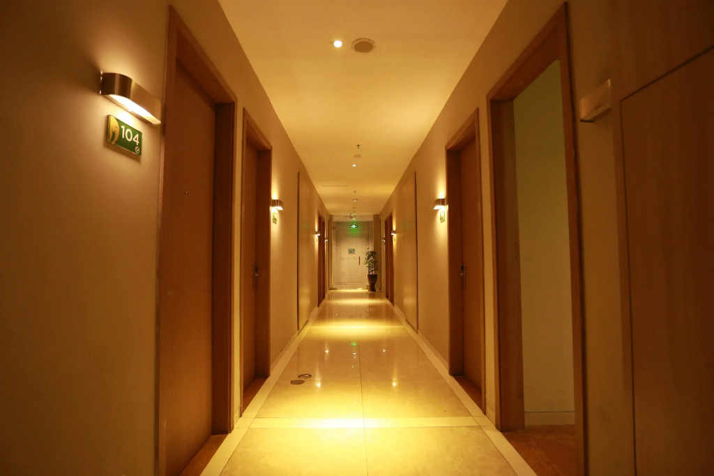 Loji Hotel