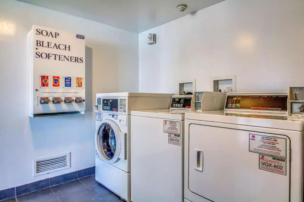 Motel 6 Buffalo NY Airport Williamsville