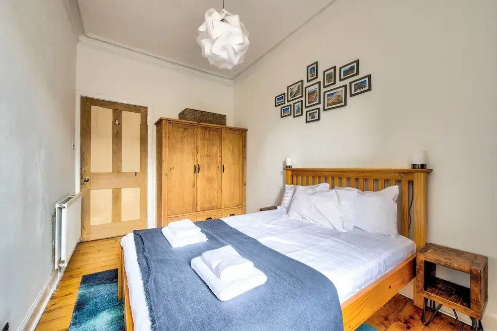 Stylish 2BR Flat Close To Edinburgh City Centre