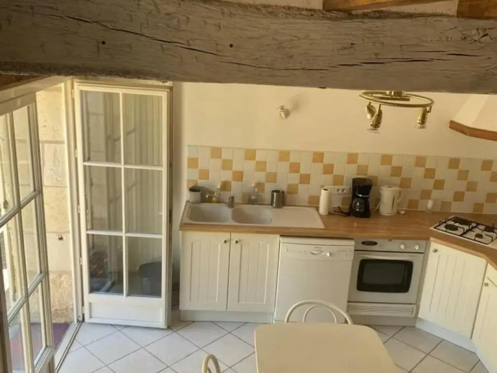 Le Pressoir de Galisson: Gîte Authentique en Touraine avec Jardin et Wifi - FR-1-381-169