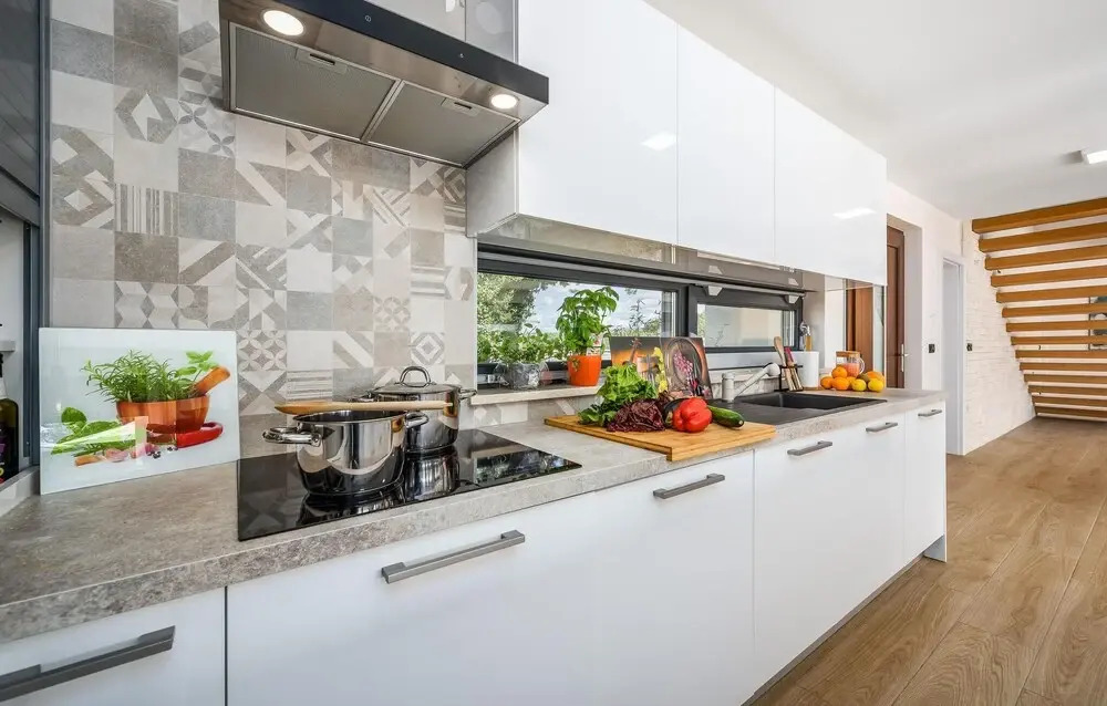 Amazing Home in Jehnici With 4 Bedrooms, Outdoor Swimming Pool and Heated Swimming Pool