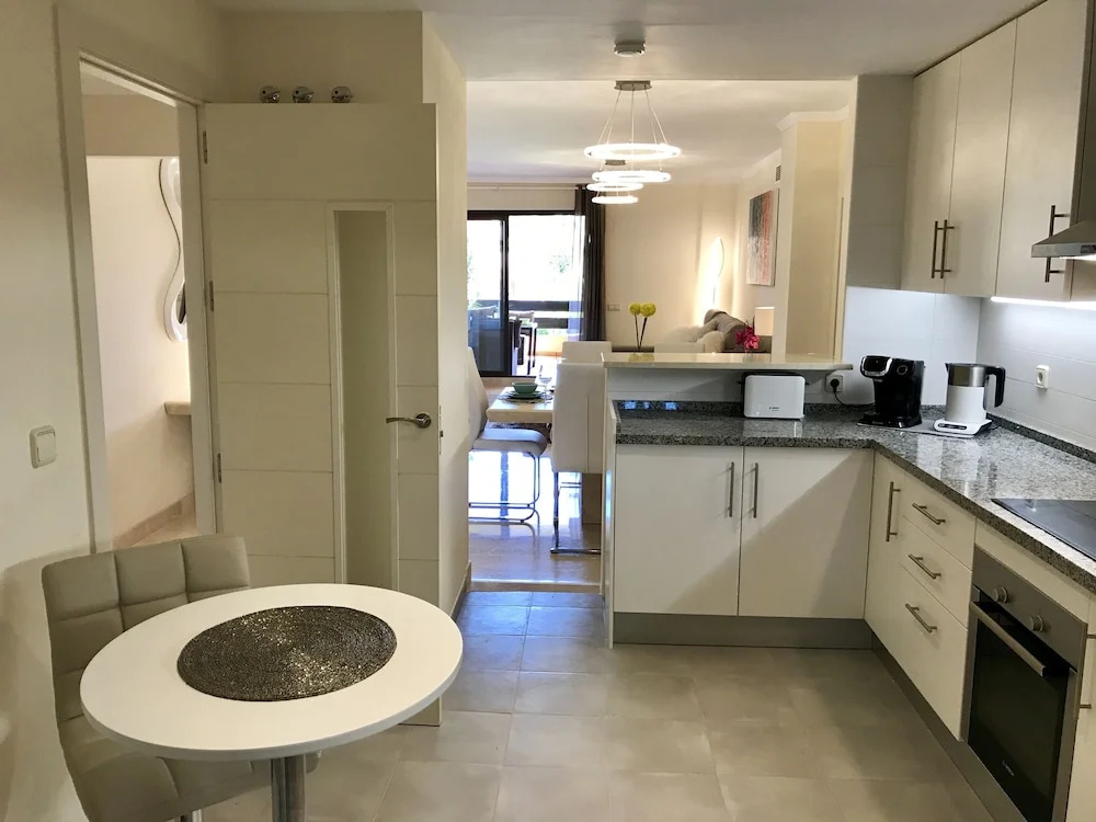 Casares Beach Golf Apartment With Private Garden and Pool Access