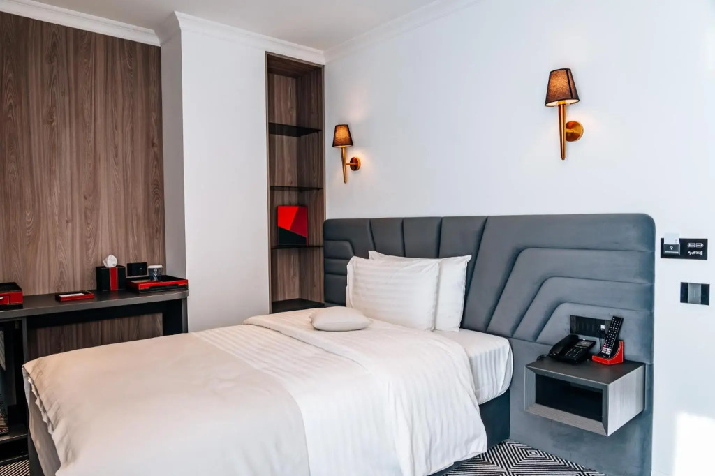 Sky Airport Hotel