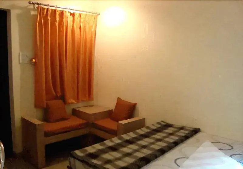 Rahul Guest House