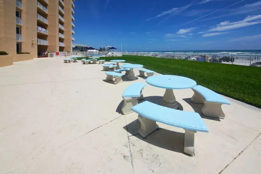 OB306 - Oceania Beach Club - 2Br Condo