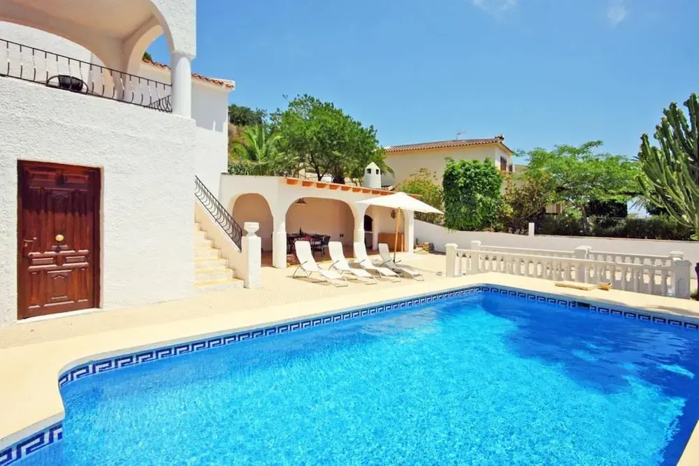 Villa - 3 Bedrooms with Pool and WiFi - 106427