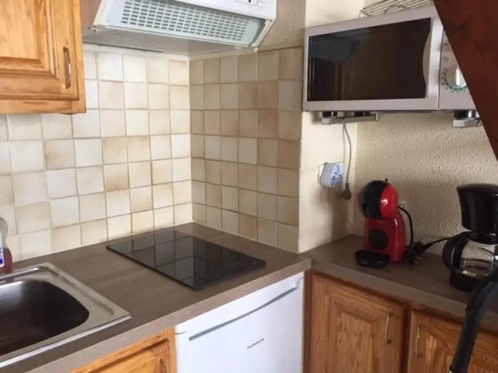 Appartement Arette, 2 pièces, 6 personnes - FR-1-602-8