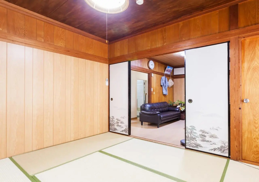 Kariyushi Condominium Resort Naha you-ya
