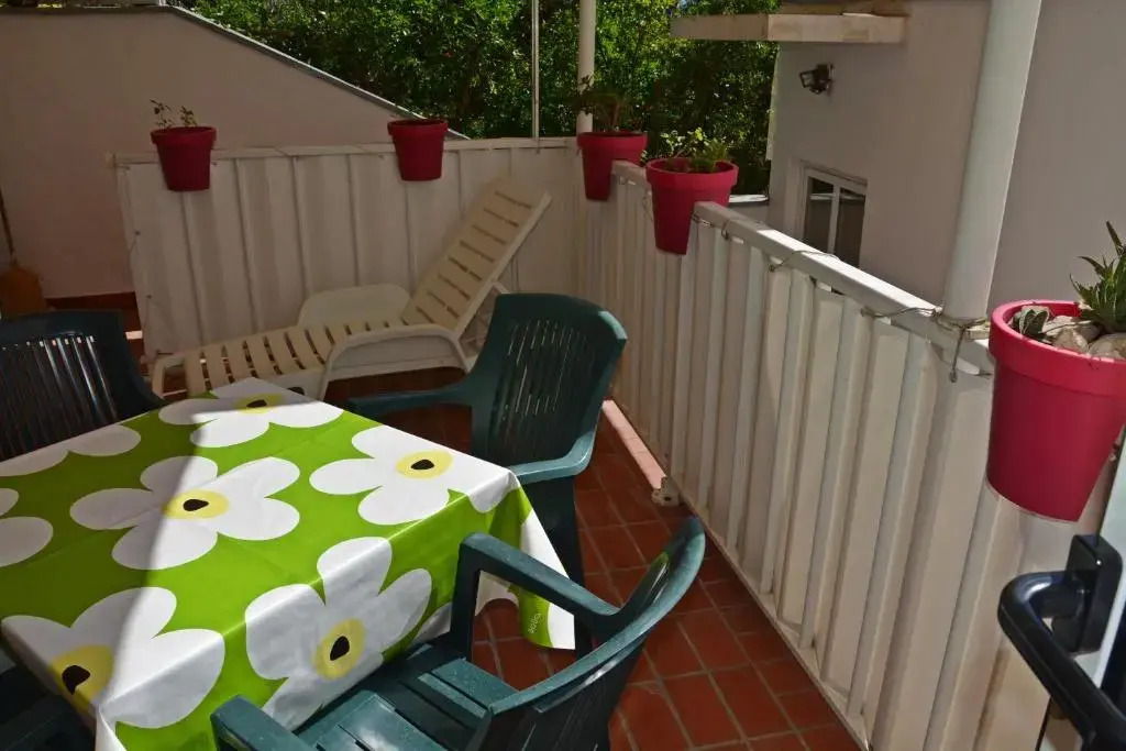 Apartments Gareta