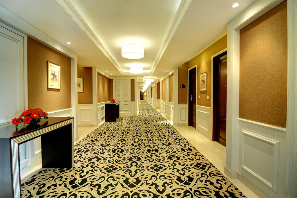 The Pllazio Hotel