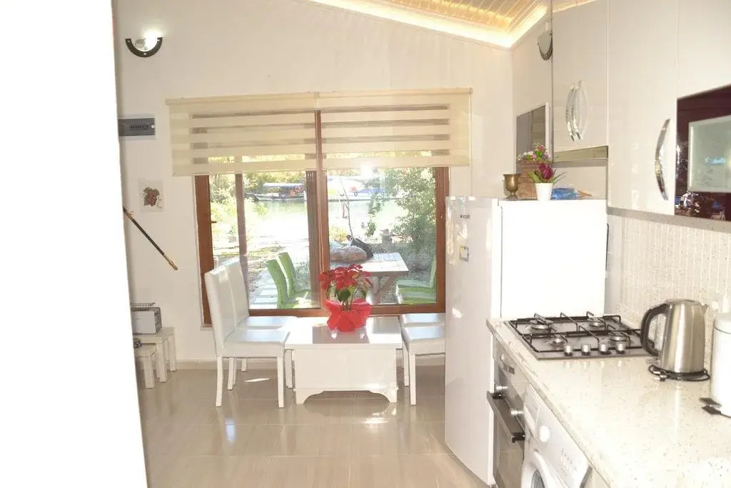 Villa Yalili