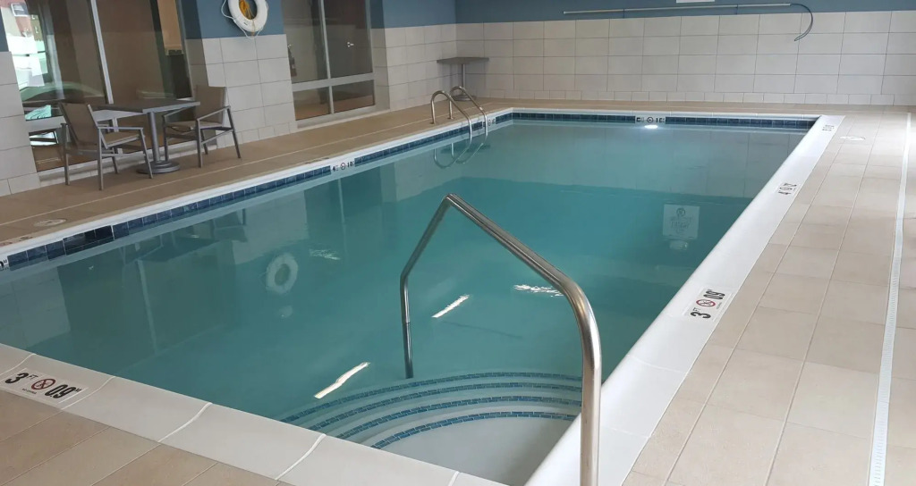 Holiday Inn Express & Suites Toledo West by IHG