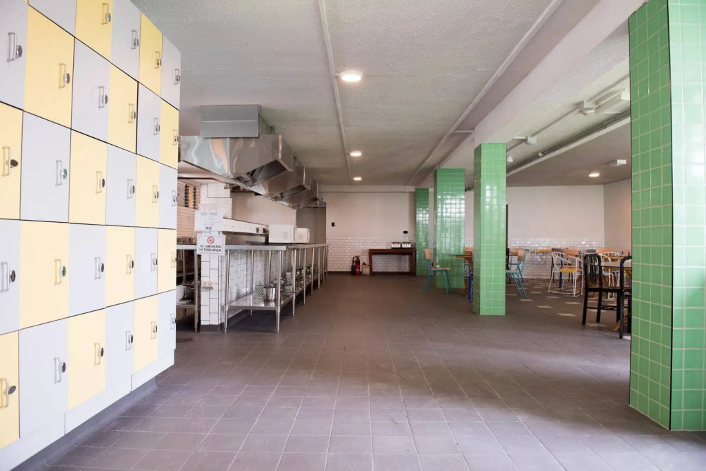 Bunk Surfers Paradise 18-35 Backpacker Hostel