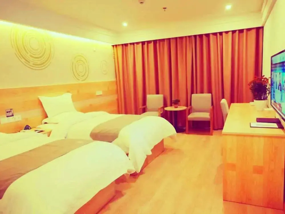 GreenTree Inn Shangrao Guangfeng District Huaxi Auto Trade City Business Hotel