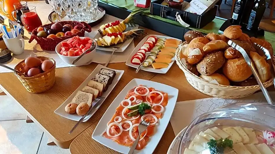 Hotel Grüner Baum mit Restaurant & Wellness
