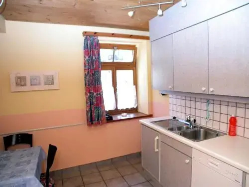 Chasa sper l'aua 2