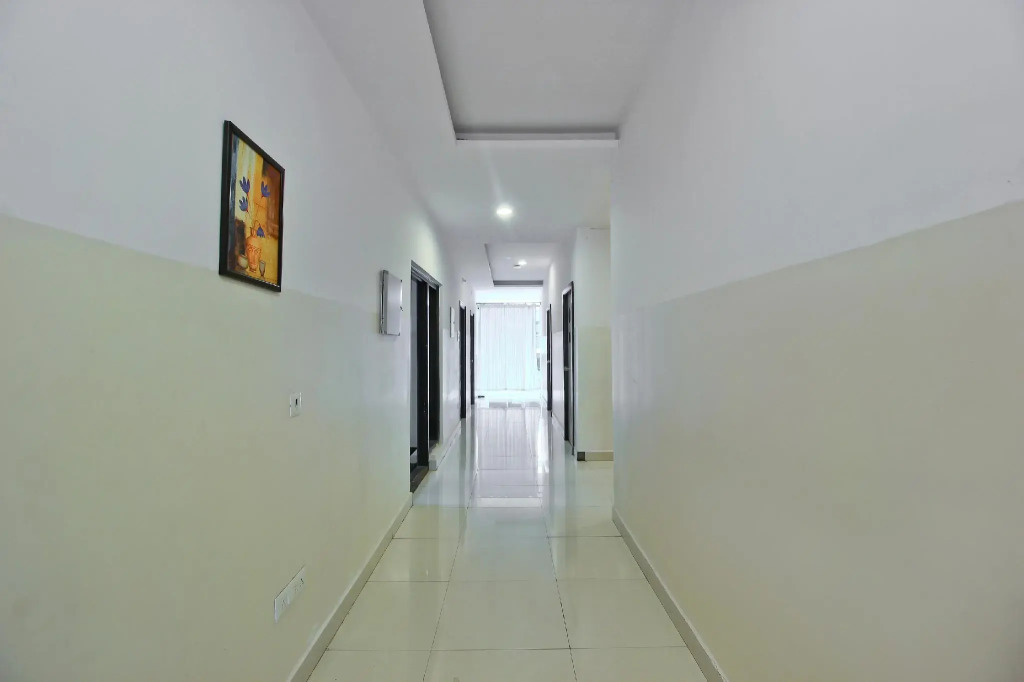OYO 65580 Himani Chamunda View