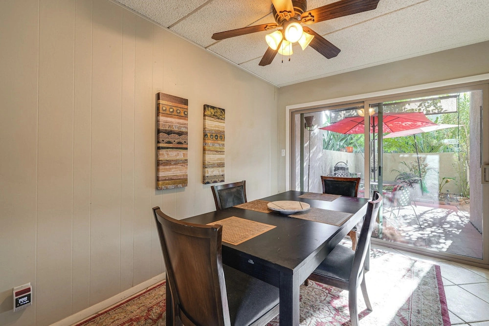 Pool Access & Private Patio! Prime Arcadia Condo