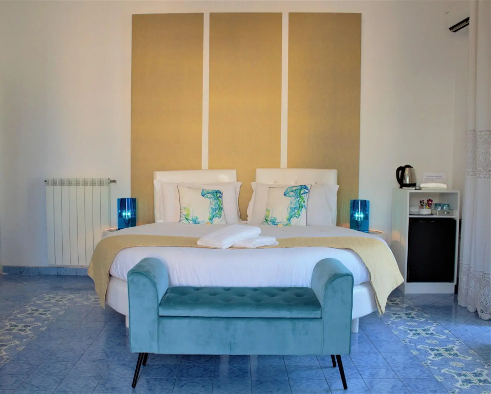Piazza Tasso B&B