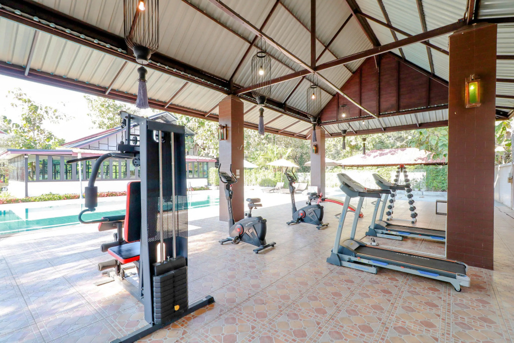 Tong House Resort