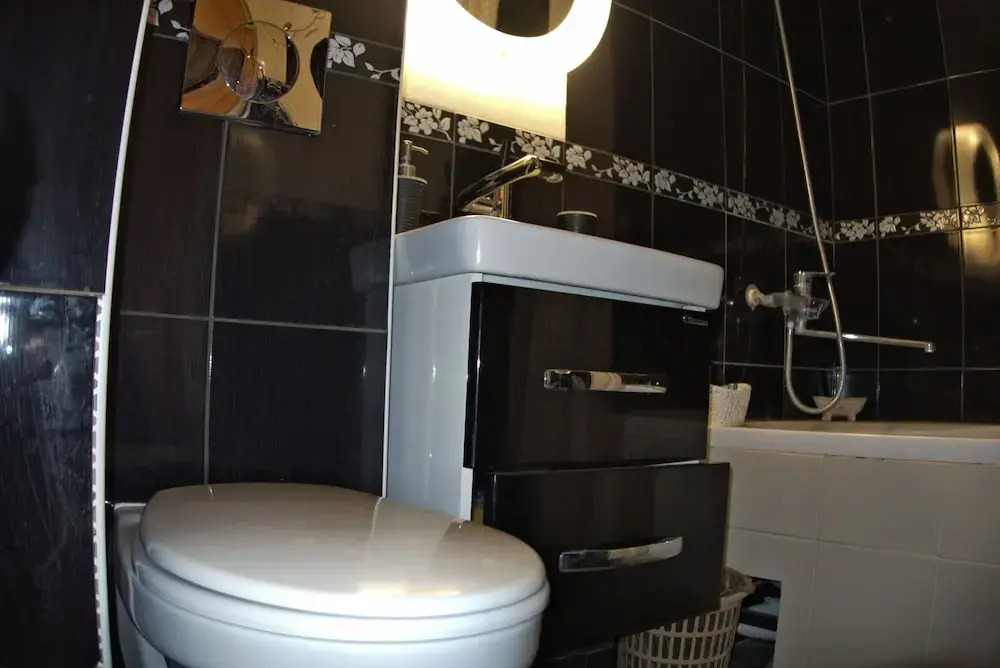 LUXKV Apartment on Sevastopolskiy 7