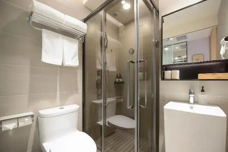 Ji Hotel (Beijing Bai Yun Guan)