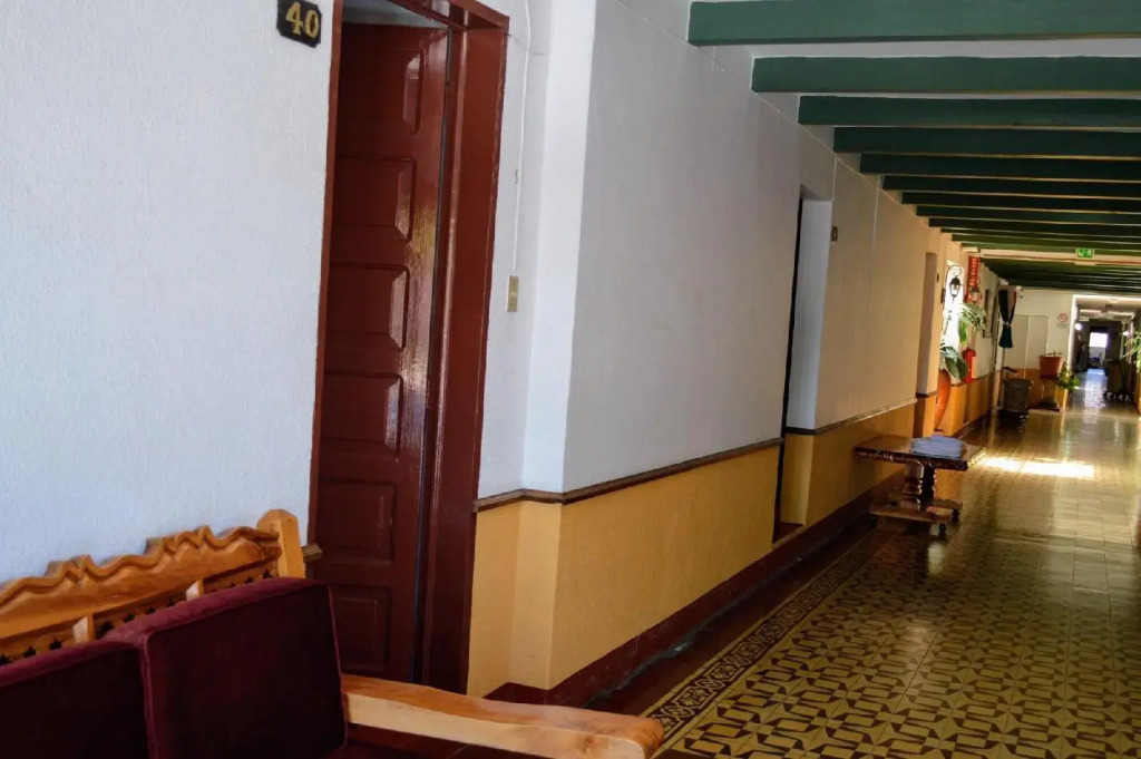 Hotel Colonial