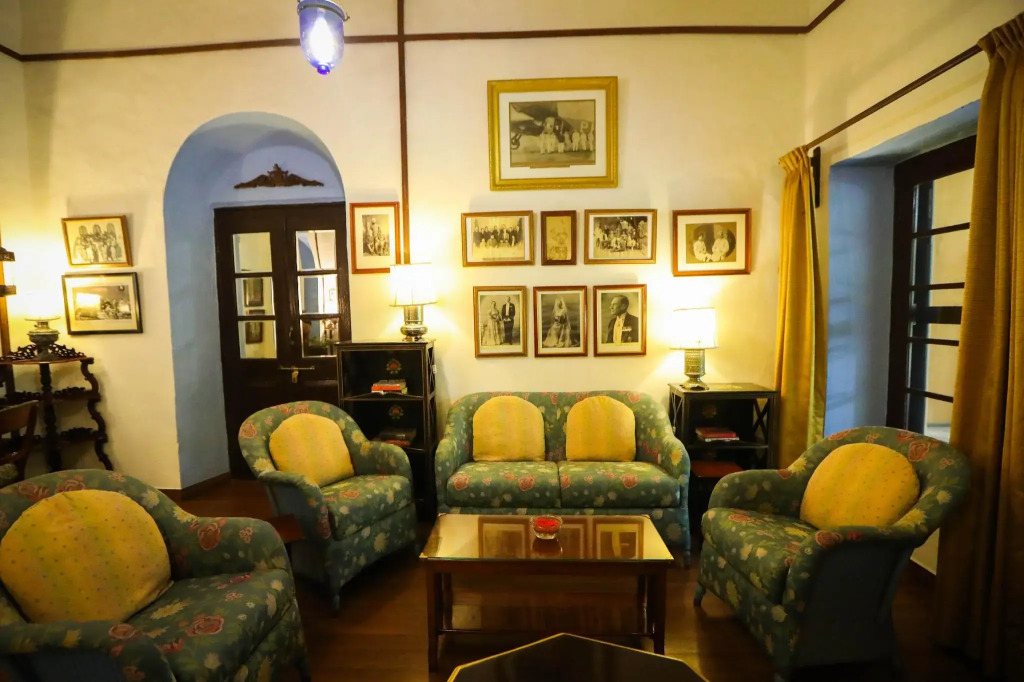 WelcomHeritage Connaught House