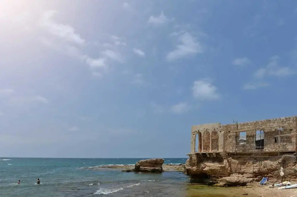 Batroun Bahsa Bay