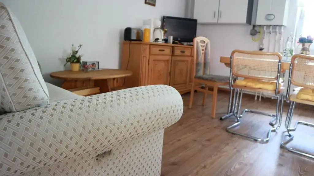 Home Tara