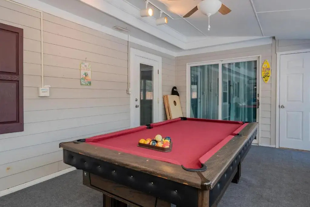 Barbee Beach House by Oak Island Accommodations